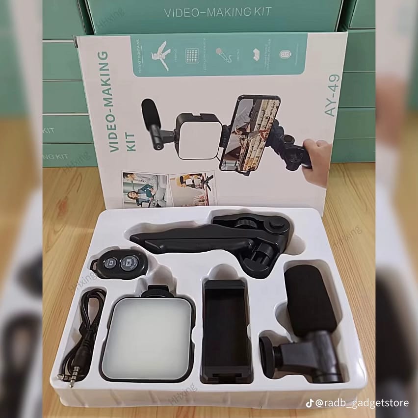 AY-49 Professional 4-in-1 Vlogging & Video-Making Kit for Smartphones